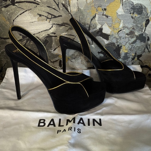 Brand new Balmain Suade Heels - Picture 2 of 6